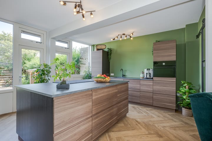 Foto 12 van Brucknerlaan 10