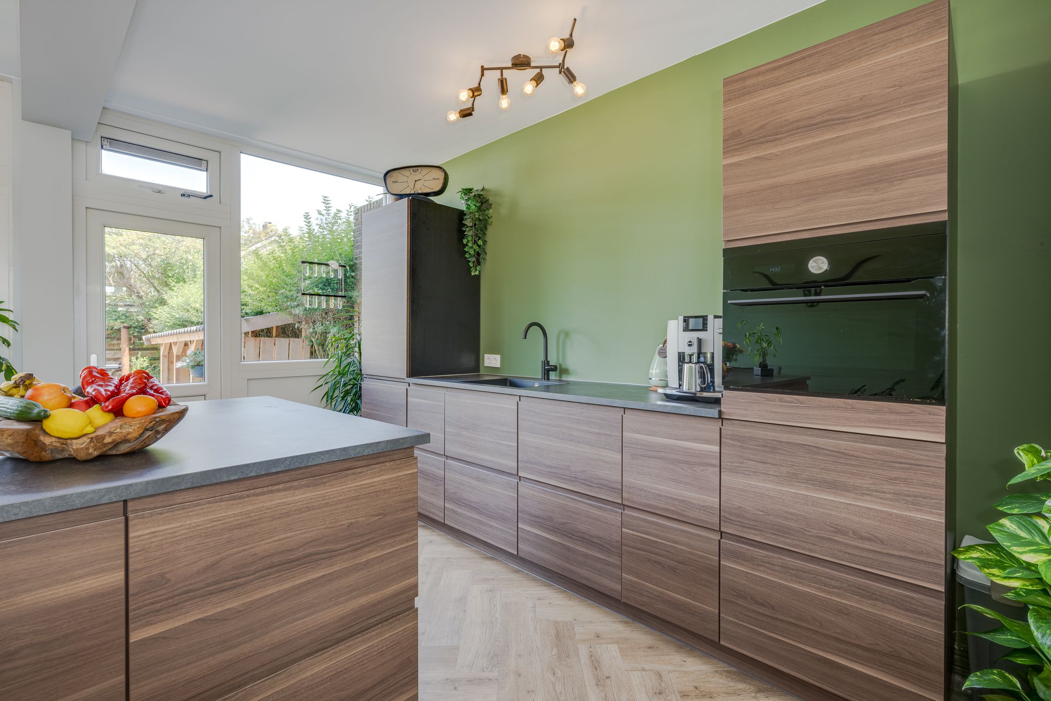 Foto 15 van Brucknerlaan 10