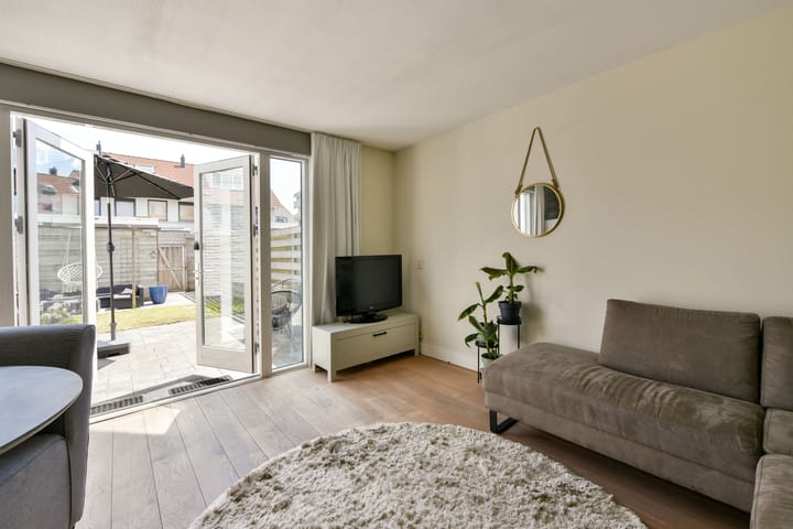 Foto 5 van Renoirhof 46