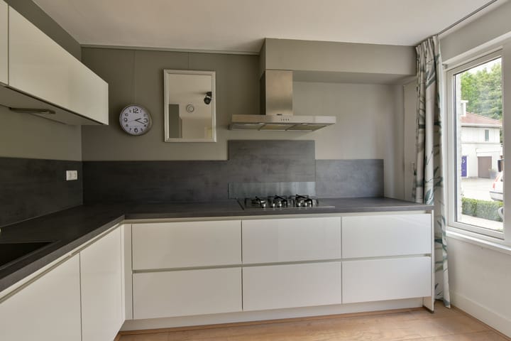 Foto 9 van Renoirhof 46