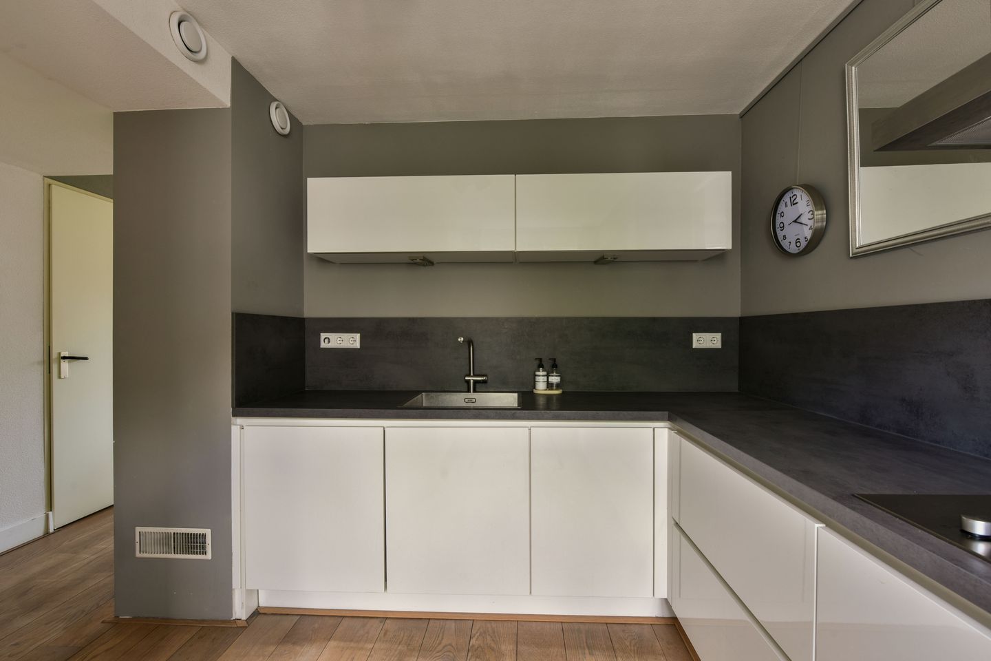 Foto 10 van Renoirhof 46