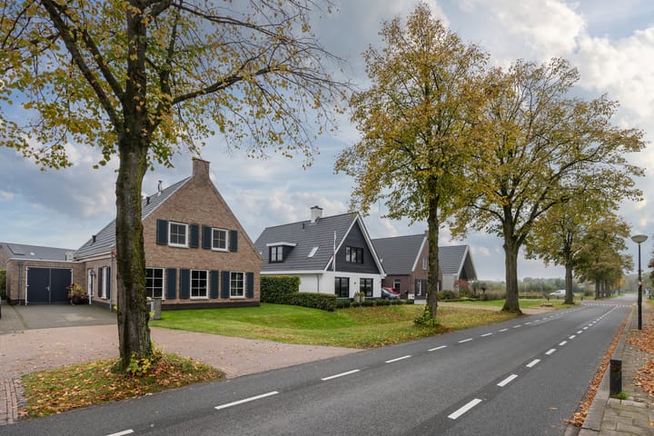 Photo 38 of Koningin Julianaweg 25