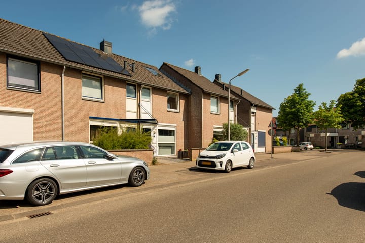 Foto 35 van Kastanjelaan 5