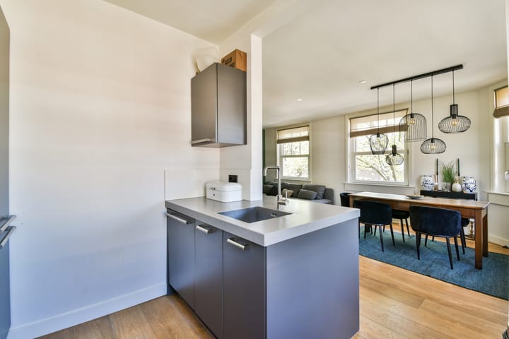 Photo 6 of Scheldestraat 41-3