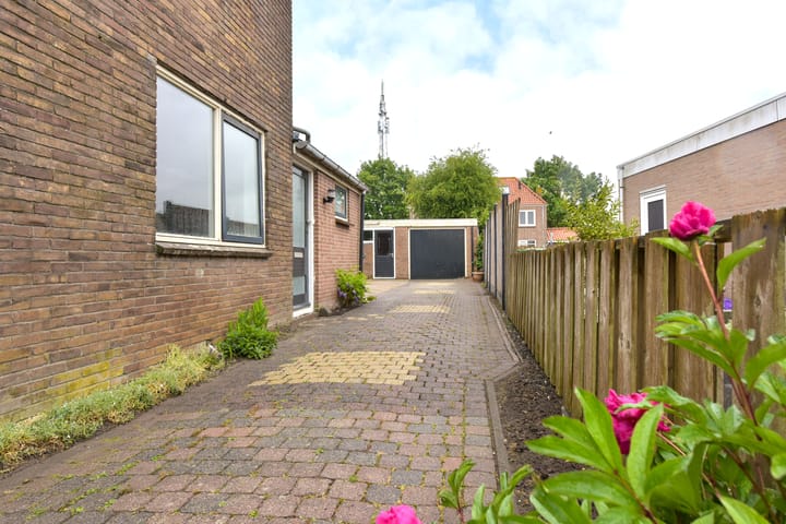 Foto 4 van Dr. ir. C. Lelystraat 44