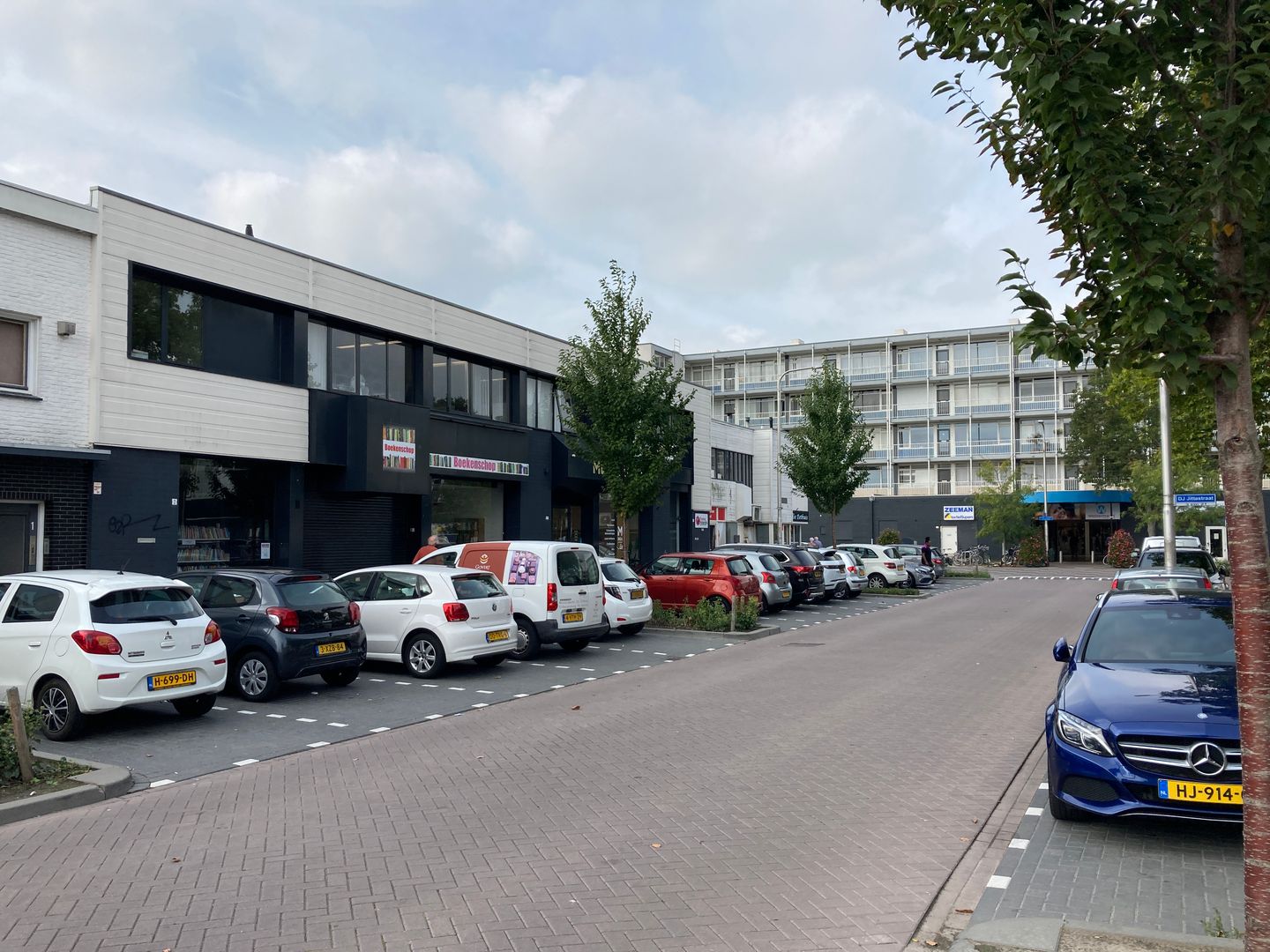 Bekijk foto 2 van Daniël Josephus Jittastraat 2-b