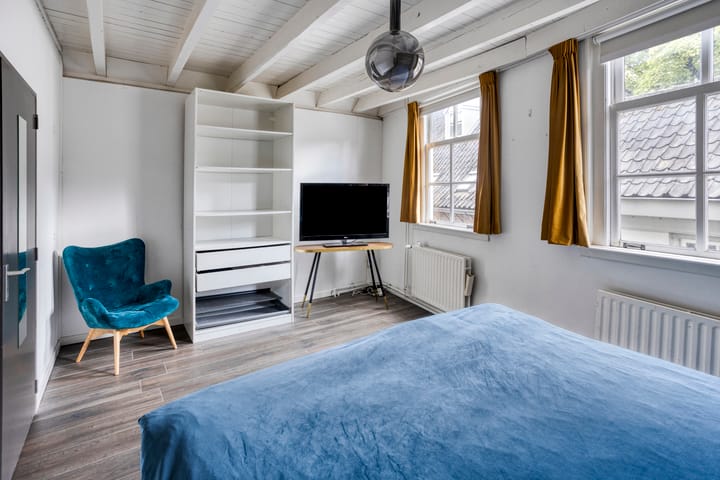 Foto 15 van Molenstraat 31