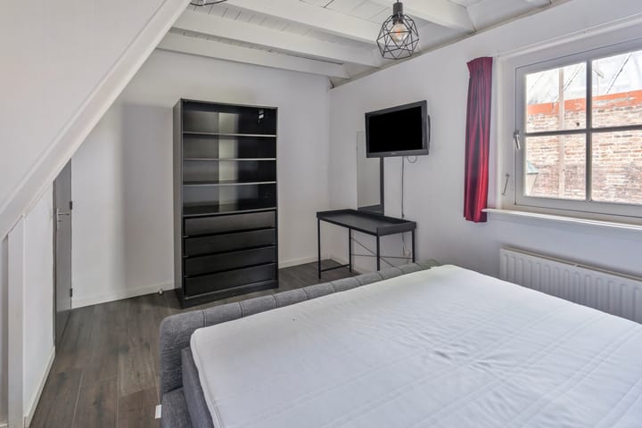 Foto 19 van Molenstraat 31