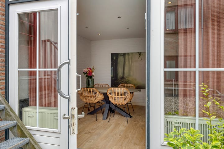 Foto 8 van Molenstraat 14