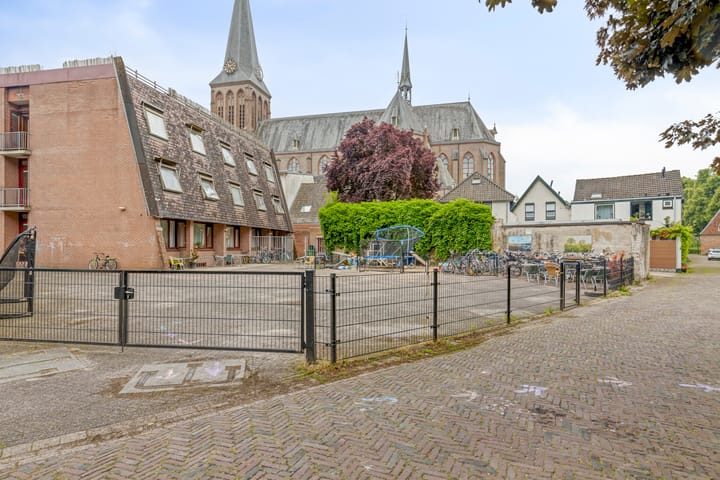 Foto 33 van Molenstraat 14