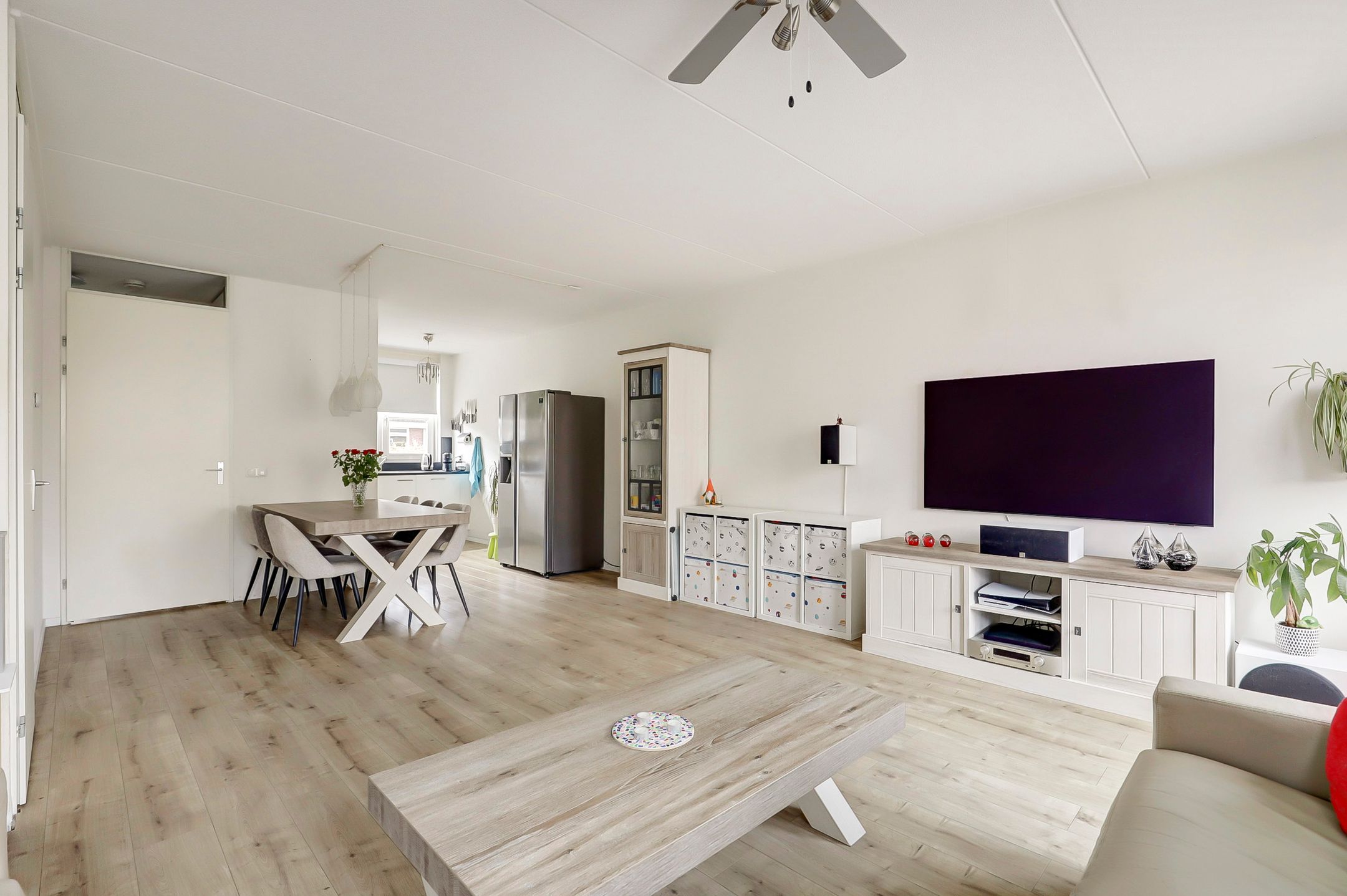 Photo 9 of Zilversmid 6