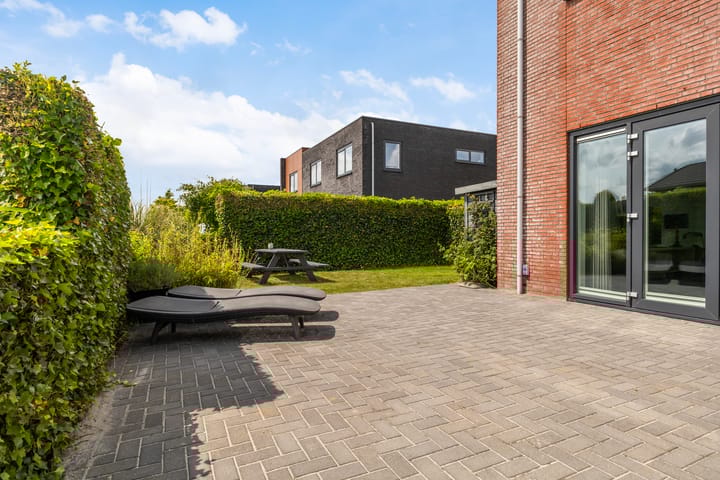 Foto 45 van Blitsaerderleane 46