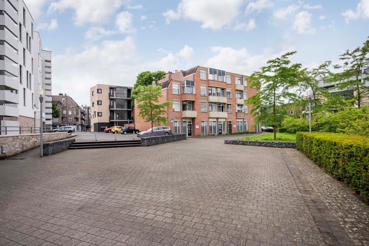 Foto 28 van Sophiaplein 80