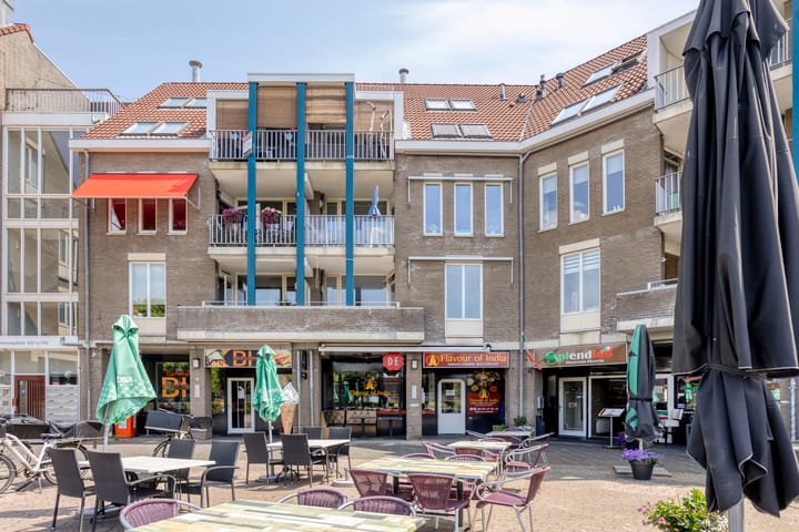 Foto 3 van Harmonieplein 63