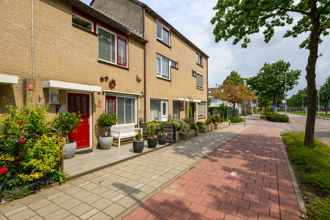 Foto 2 van Ruimtebaan 305