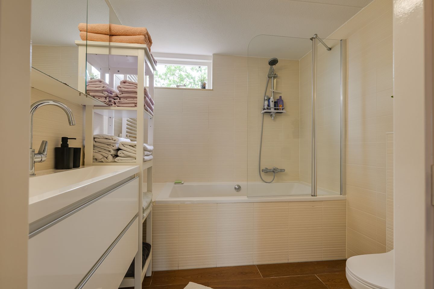 Foto 29 van Ruimtebaan 305