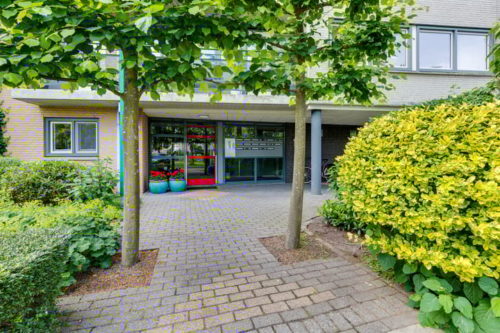 Foto 6 van Hof van Cambridge 21