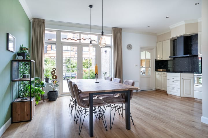 Photo 18 of Bleeklaan 61