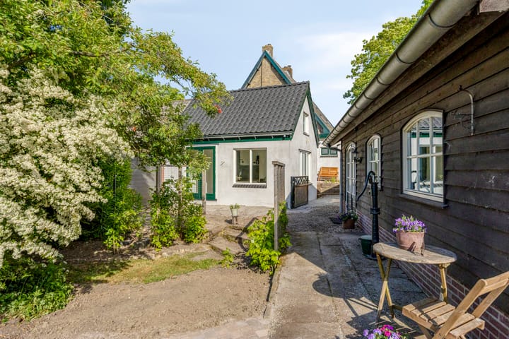 Foto 42 van Rijksweg 51