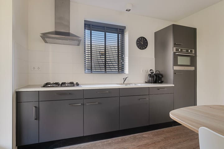 Photo 15 of Oesterdam 163