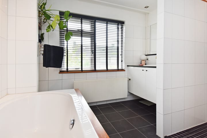 Foto 35 van Gerberasingel 124