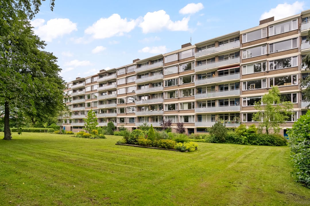 Foto 1 van Van der Helmstraat 305