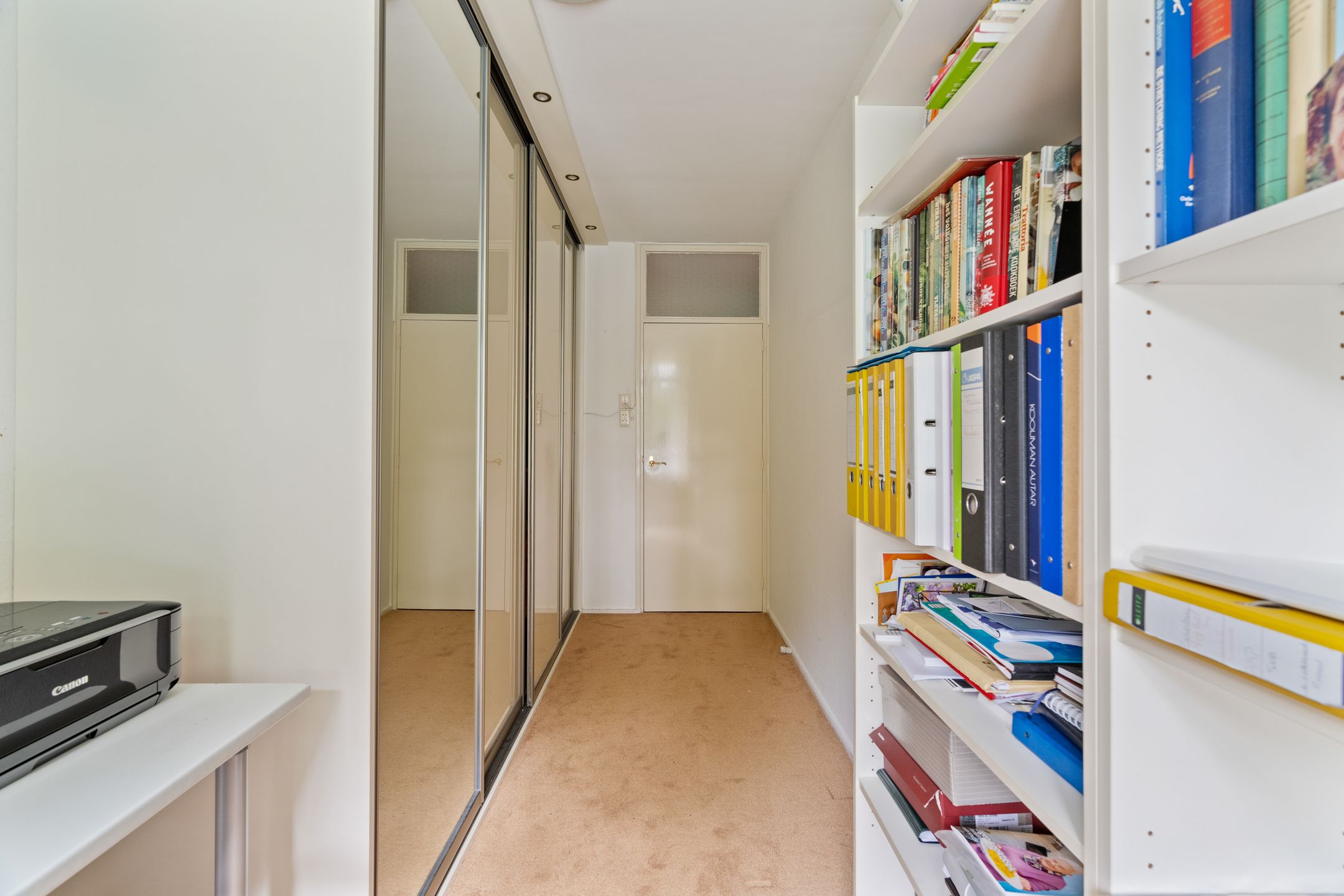 Foto 18 van Van der Helmstraat 305