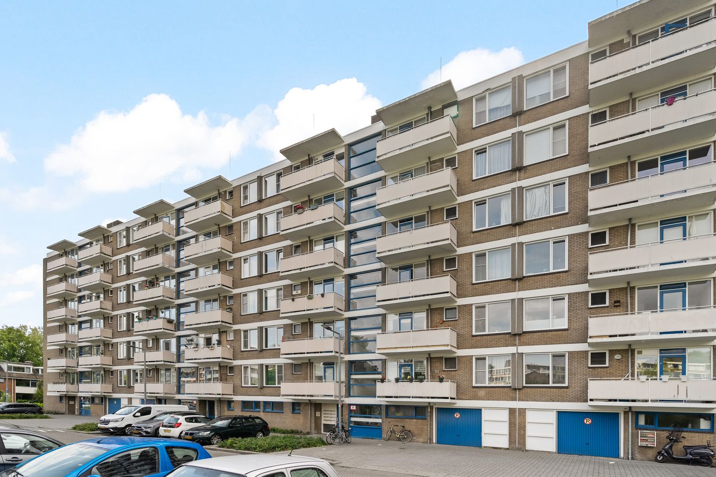 Foto 29 van Van der Helmstraat 305