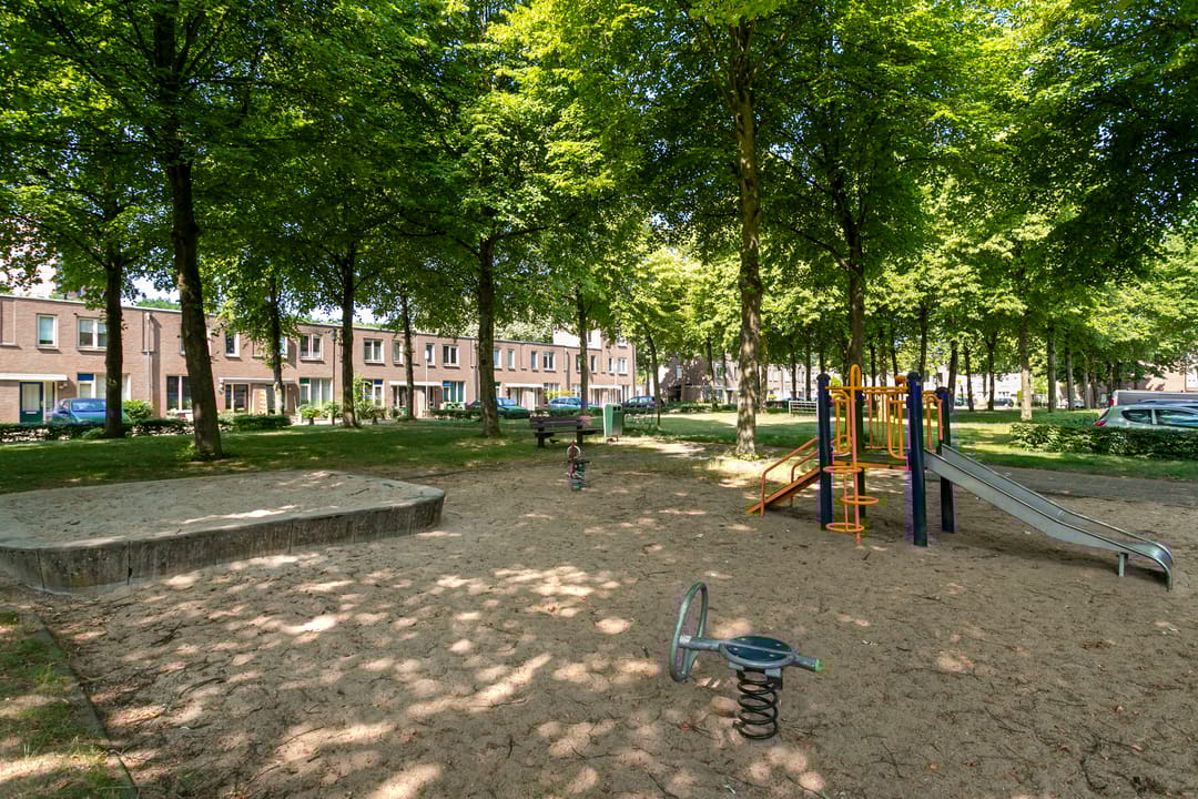 Photo 26 of Maria Koijenhof 39