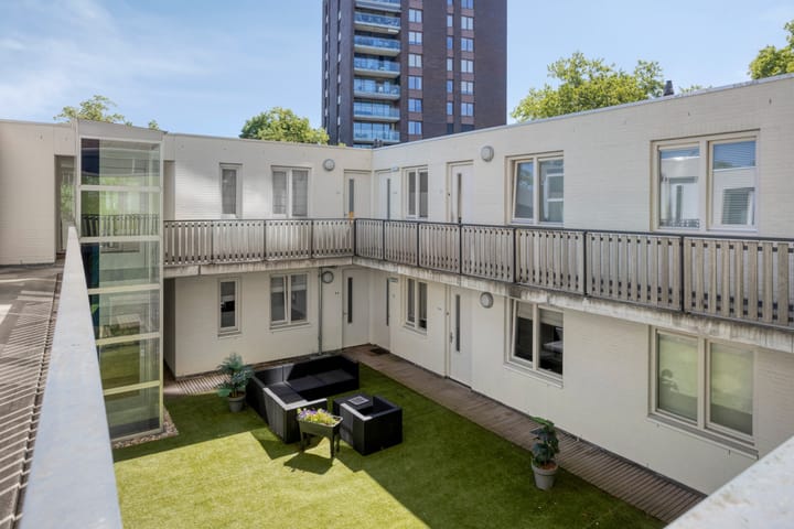 Photo 12 of Kloosterdreef 14