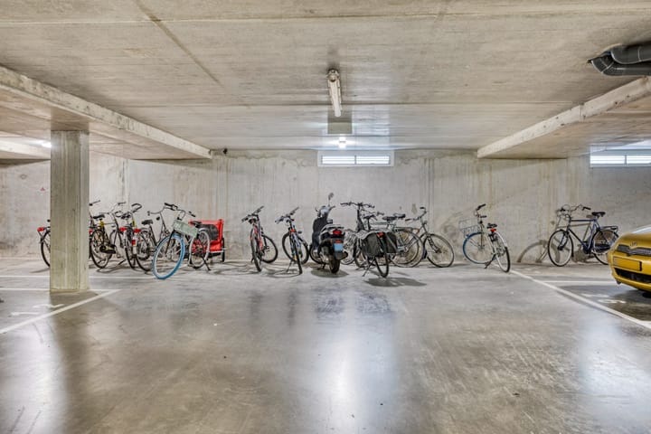 Photo 15 of Kloosterdreef 14