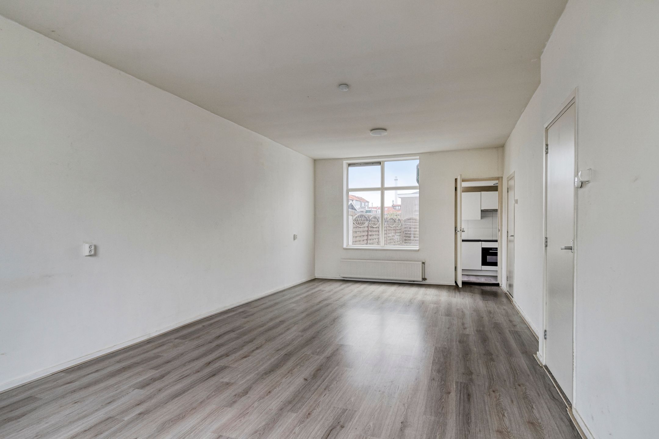 Foto 6 van Burgemeester van Esstraat 127