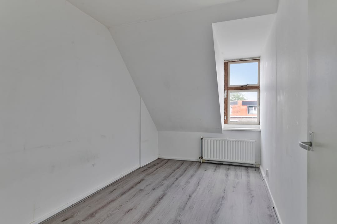 Foto 17 van Burgemeester van Esstraat 127