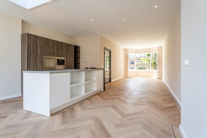 Foto 10 van Pauwstraat 8