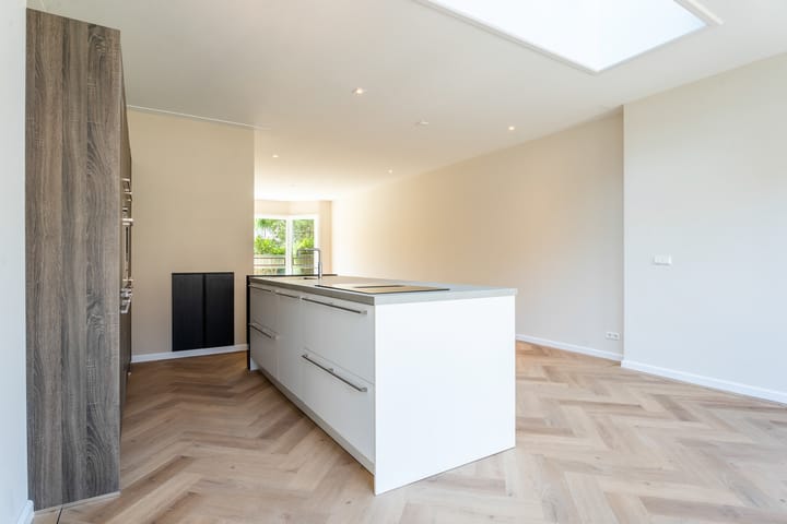 Foto 11 van Pauwstraat 8