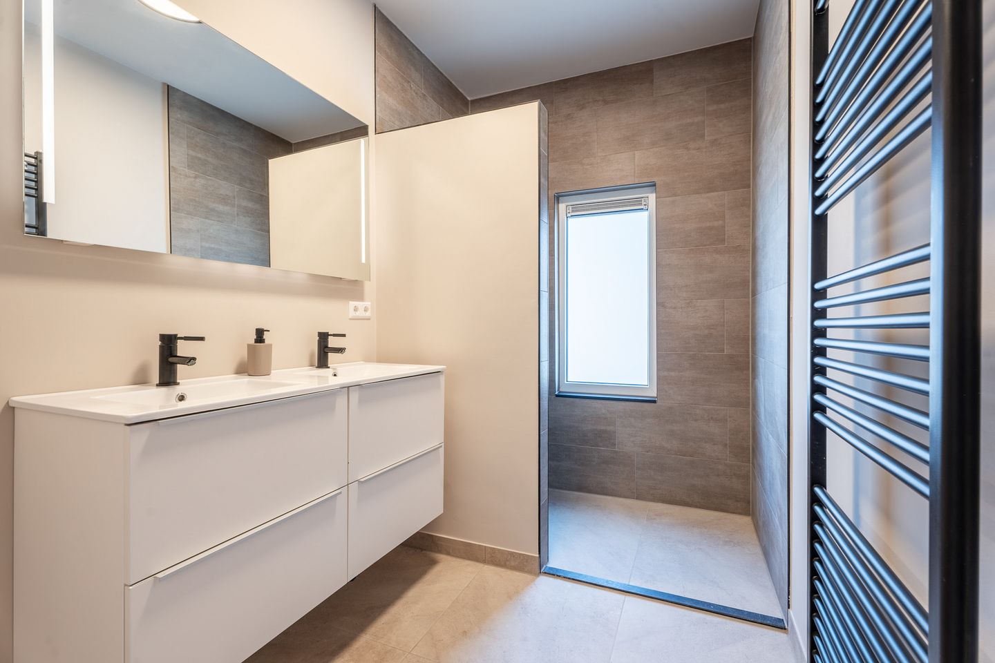 Foto 20 van Pauwstraat 8