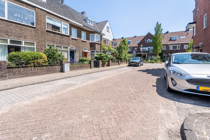 Foto 28 van Pauwstraat 8