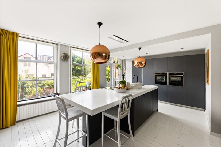 Foto 15 van Molenstraat 77