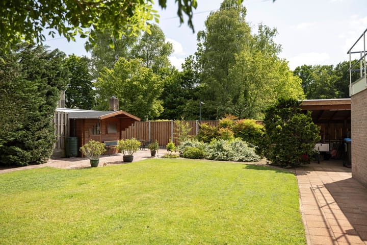 Foto 2 van Burg. Crommelinlaan 61