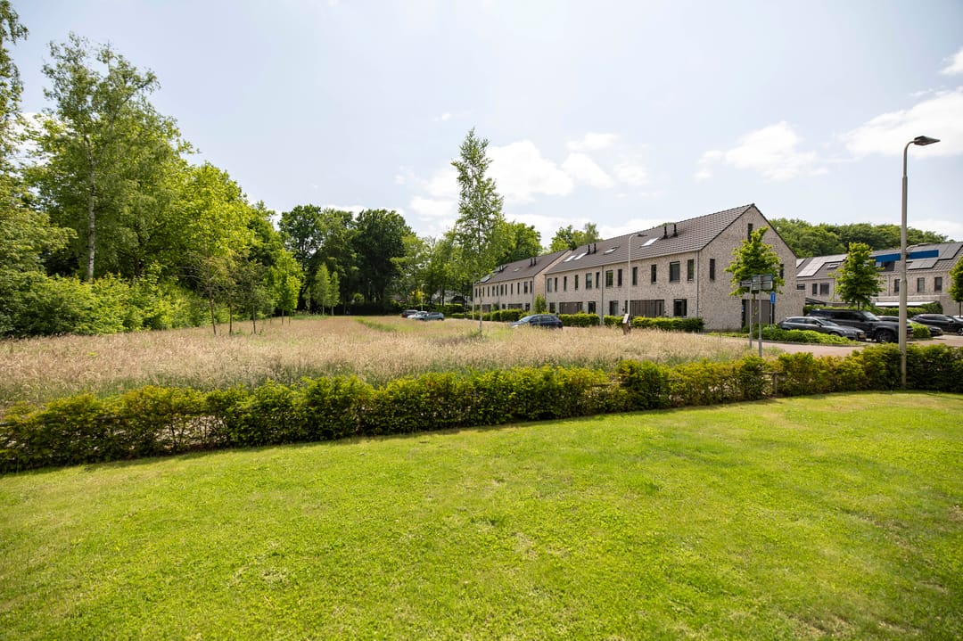 Foto 31 van Burg. Crommelinlaan 61