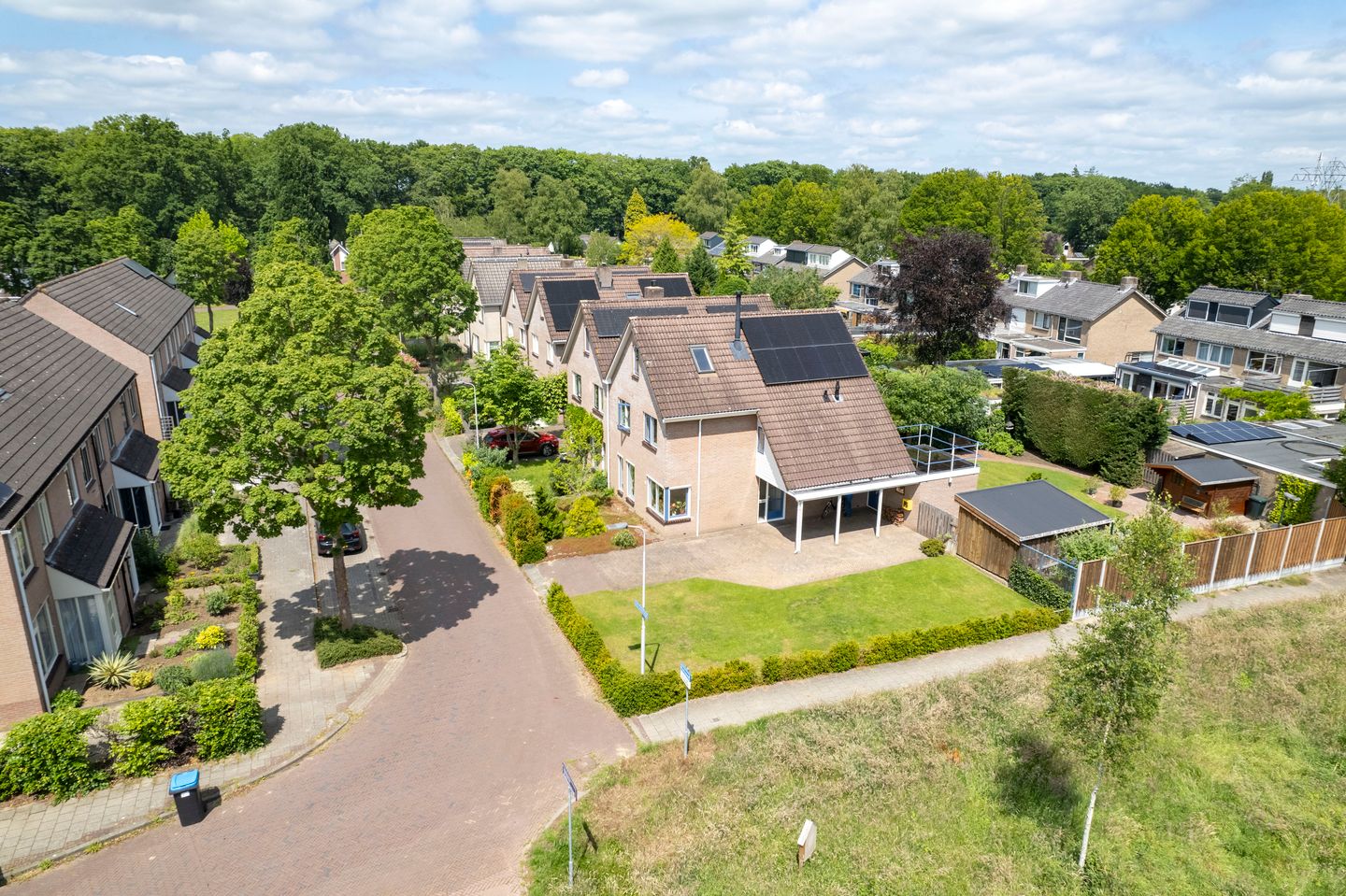 Foto 35 van Burg. Crommelinlaan 61