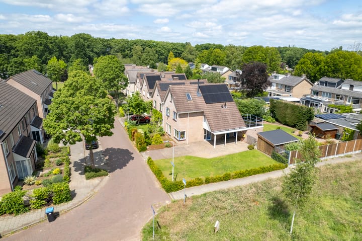 Photo 35 of Burg. Crommelinlaan 61