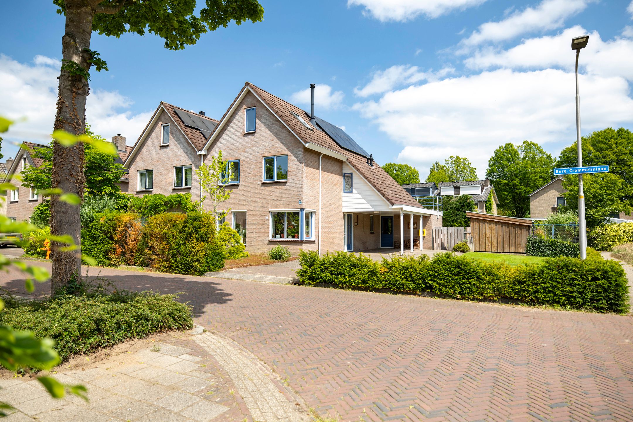 Foto 36 van Burg. Crommelinlaan 61