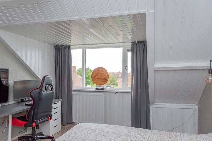 Foto 38 van Klokbekerweg 55