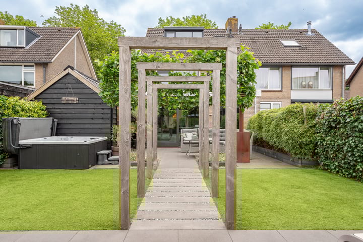 Foto 46 van Klokbekerweg 55