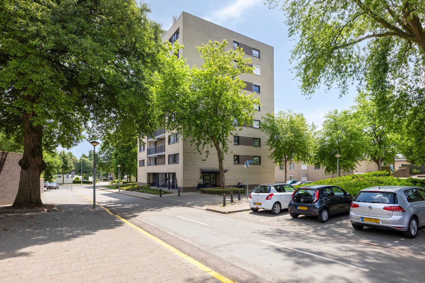 Foto 25 van Leugaruwe 5-D