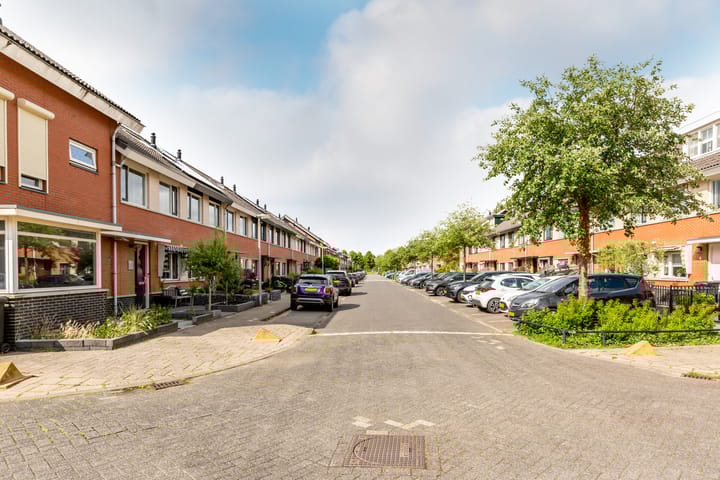 Foto 48 van Kaftanstraat 3