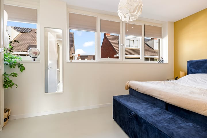 Foto 24 van Staartwolk 2