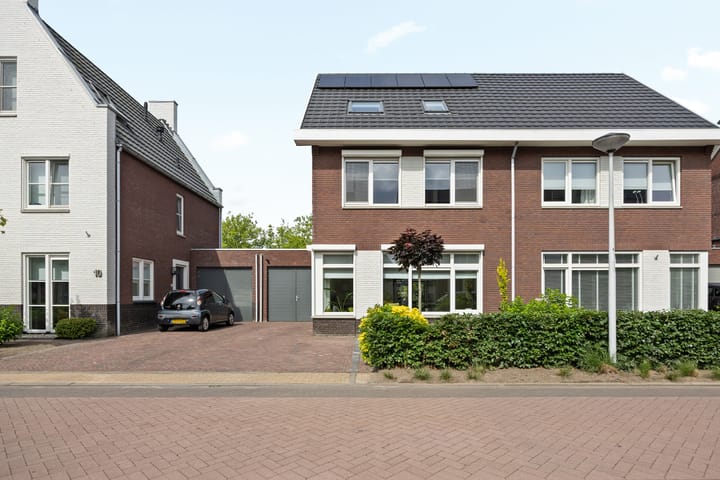 Foto 33 van Binnenhof 8