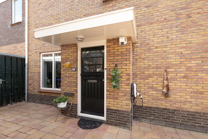 Foto 31 van Tulpstraat 1